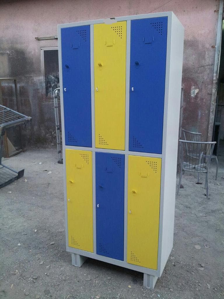 Lockers image 1