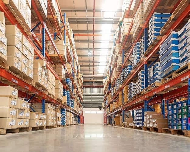 Warehousing storage environment